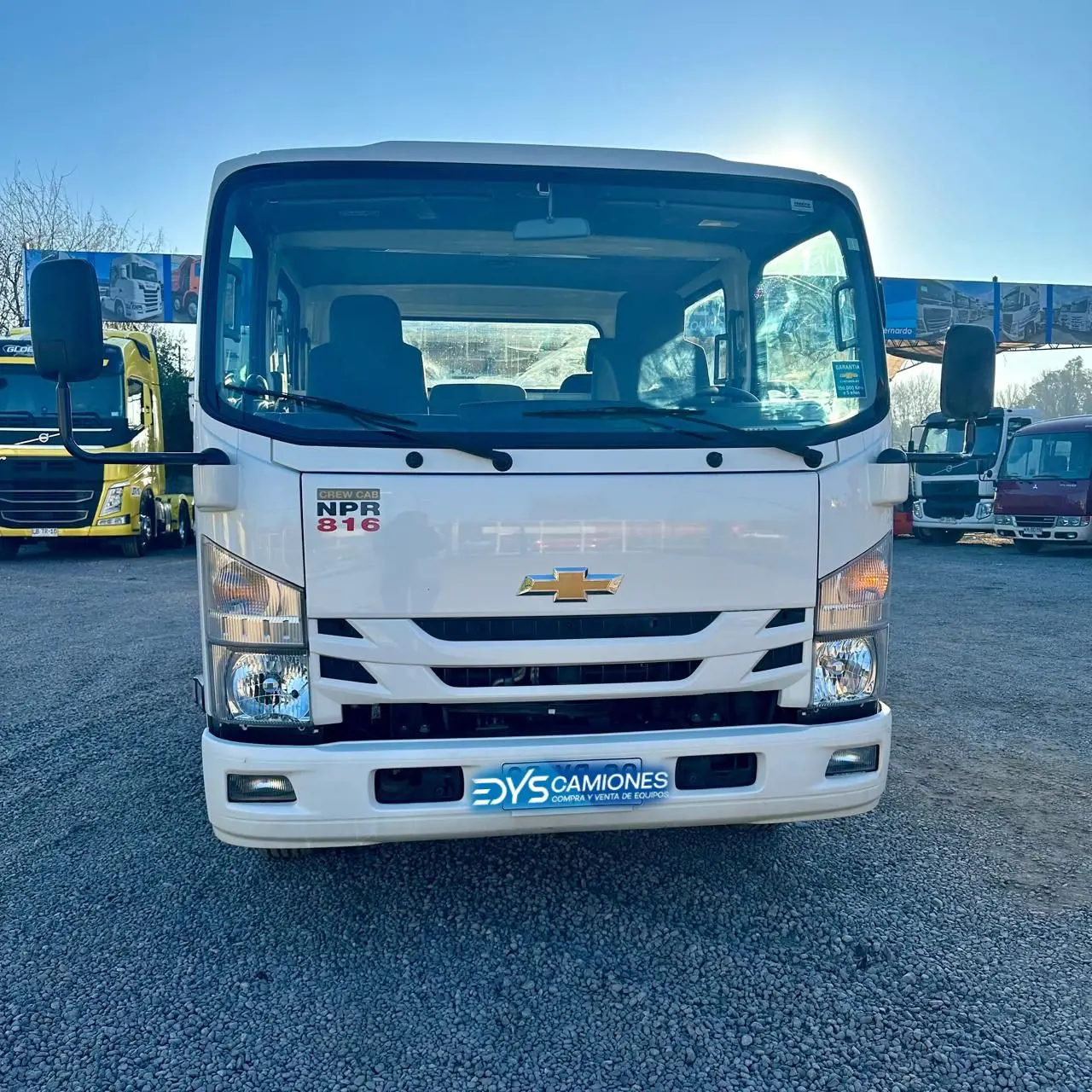 Camión Chevrolet NPR E5 - Año 2023 - 2 Ejes - Manual - Blanco