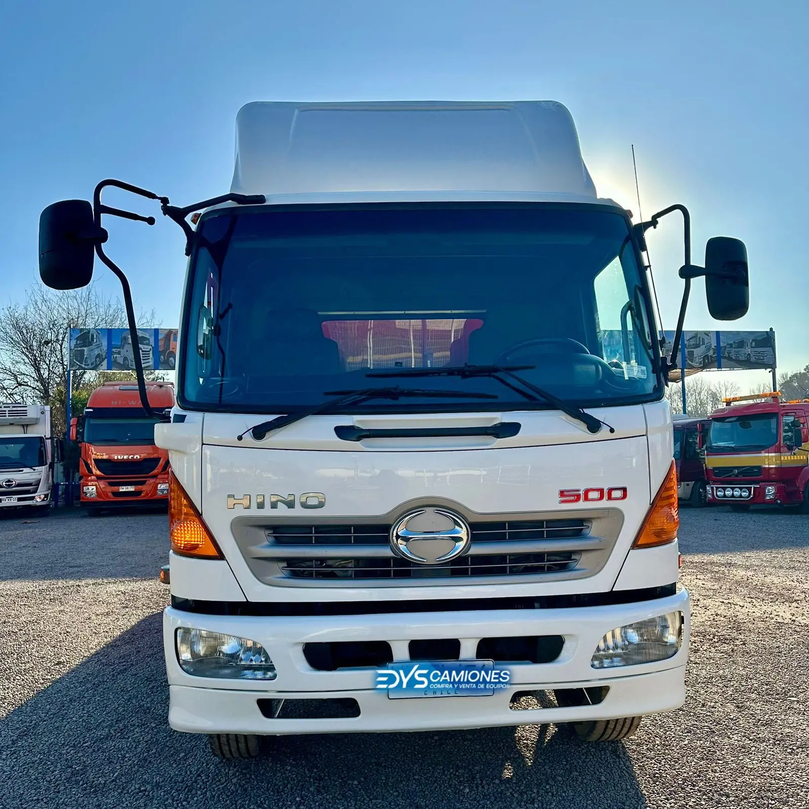 Camión Hino 1426 - Año 2016 - 2 Ejes - Manual - Blanco