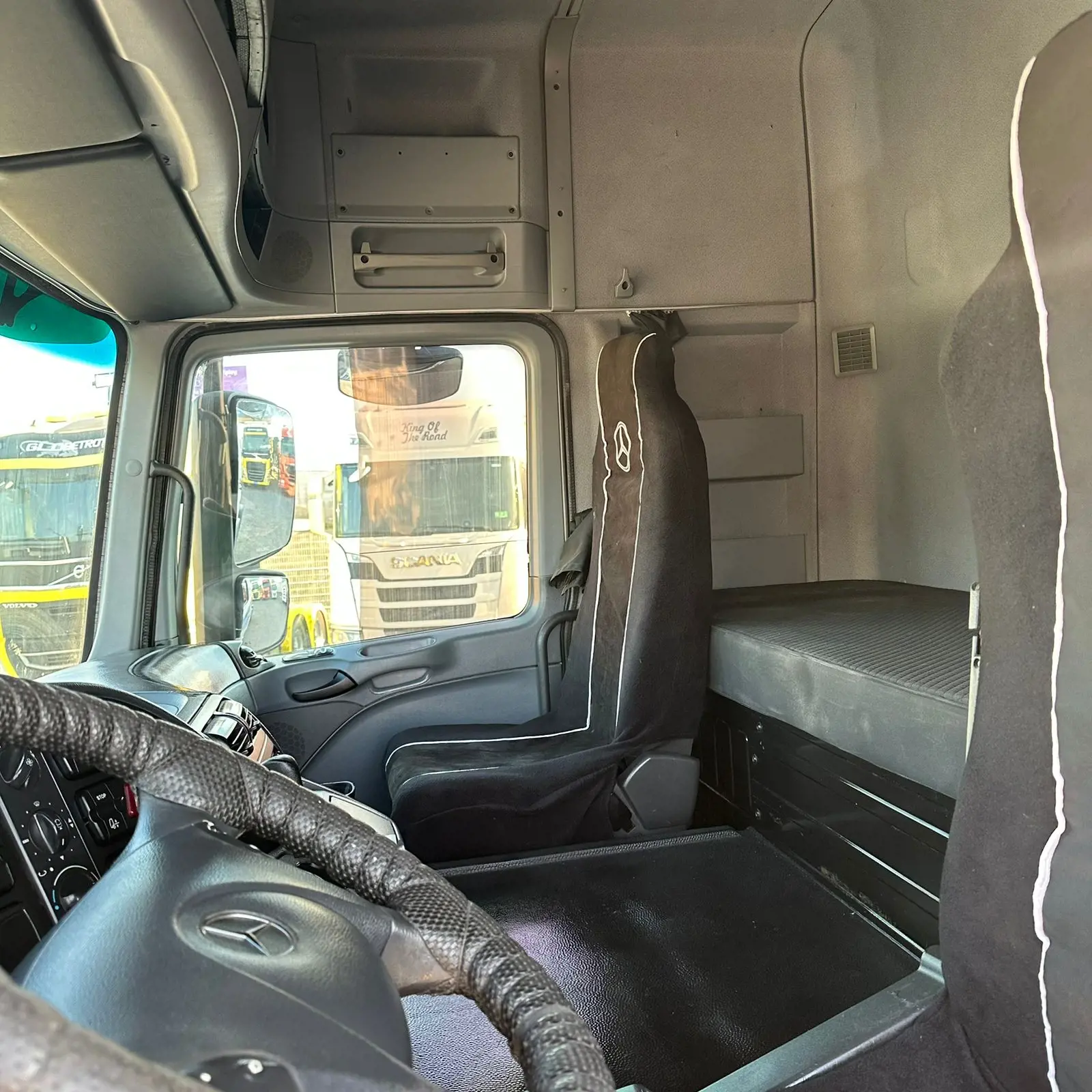 Tracto Camión Mercedes Benz 2636 - Año 2015 - 3 Ejes - Automatic - blanco