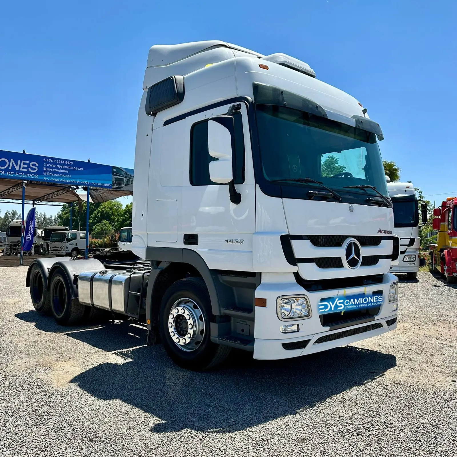 Tracto Camión Mercedes Benz Actros - Año 2012 - 3 Ejes - Automatic - Blanco