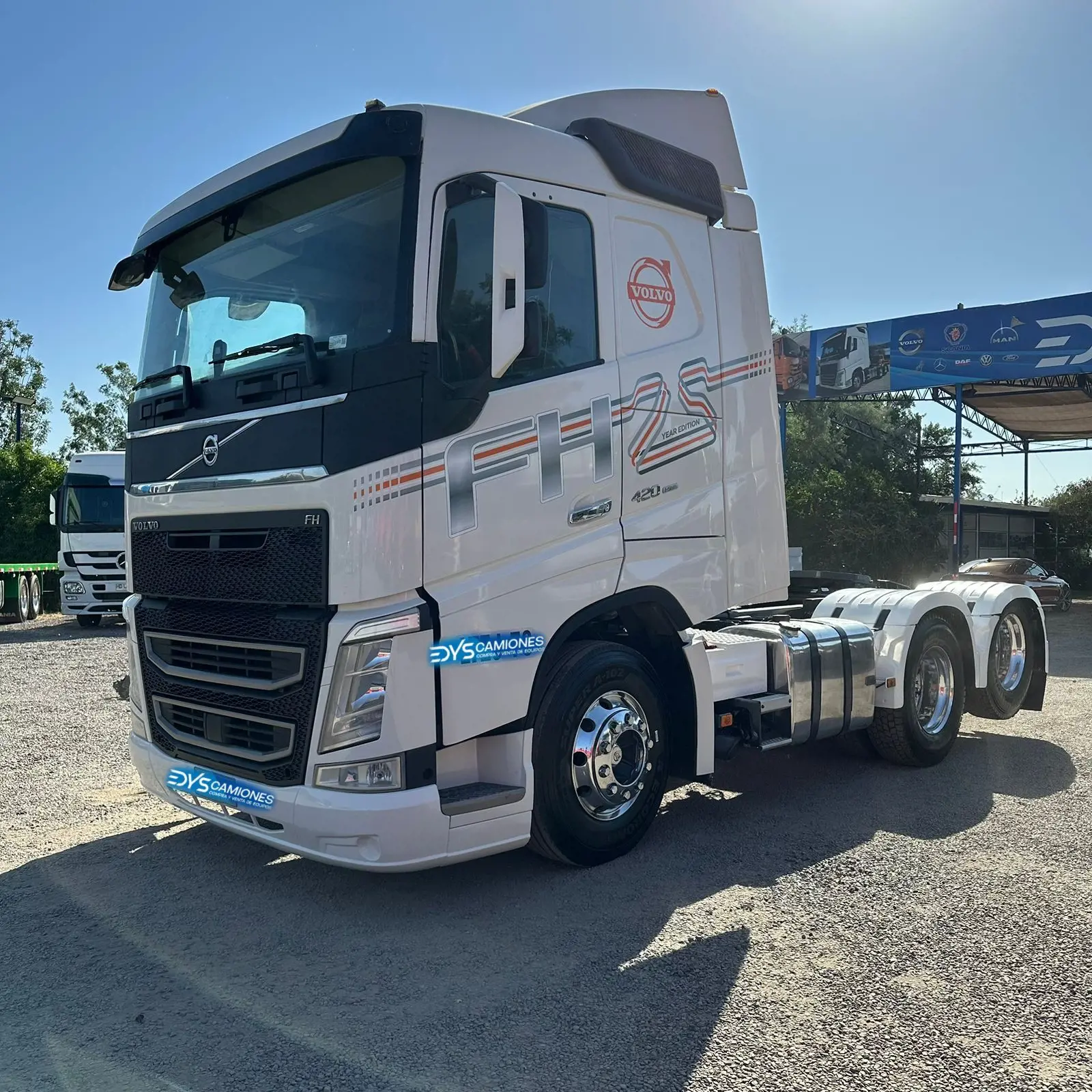 Tracto camión Volvo FH420 - Año 2020 - 3 Ejes - Automatic - Blanco
